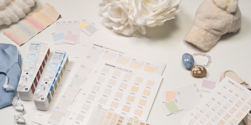 PANTONE COY 2026